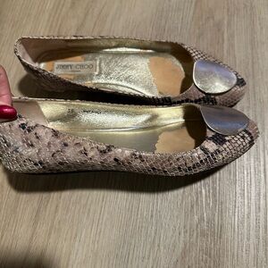 Jimmy Choo Tan and Silver Snakeskin Flats w/ gold accents sz 38 or 7.5